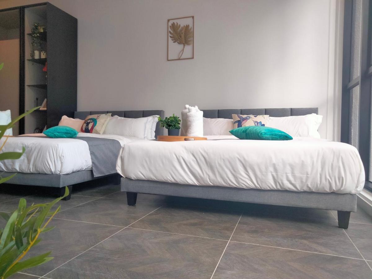Scarletz Suites Klcc I Homebrickz Kuala Lumpur Buitenkant foto