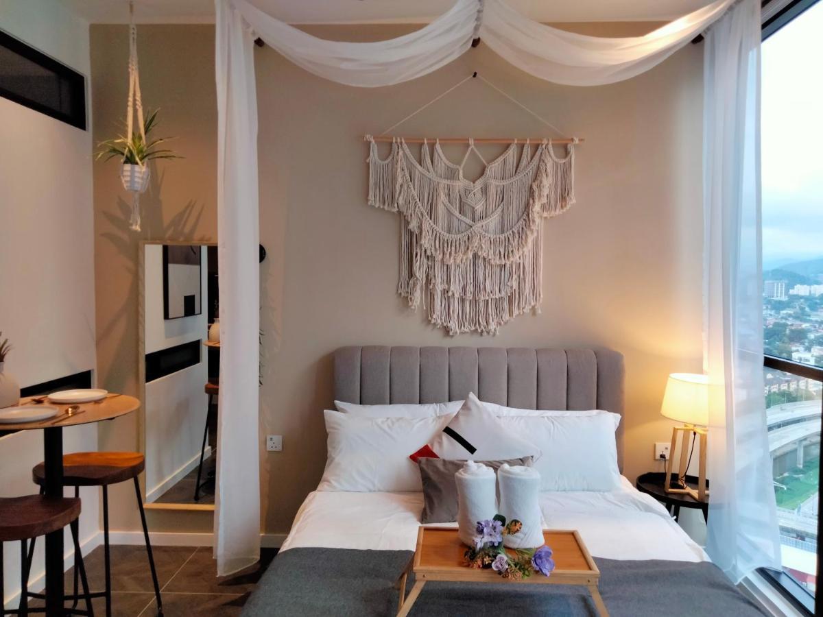 Scarletz Suites Klcc I Homebrickz Kuala Lumpur Buitenkant foto