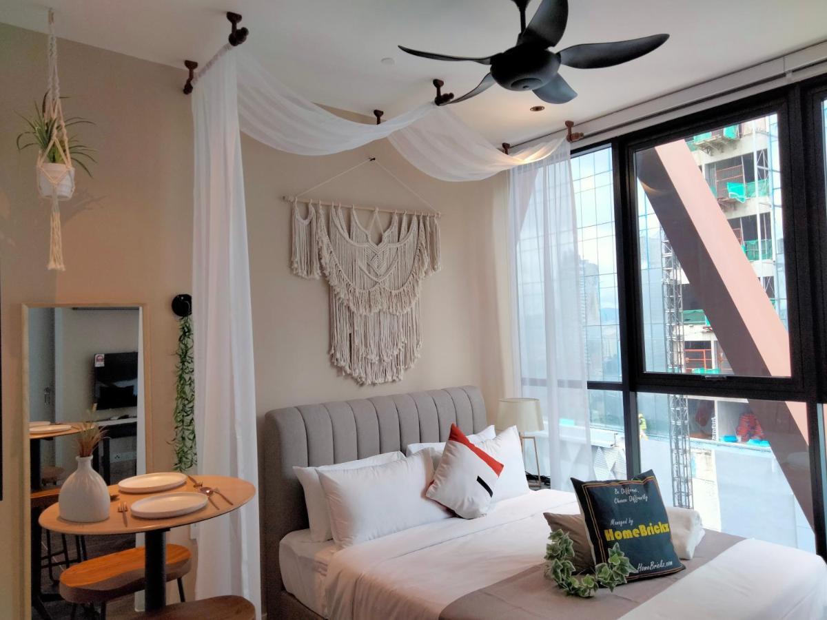 Scarletz Suites Klcc I Homebrickz Kuala Lumpur Buitenkant foto